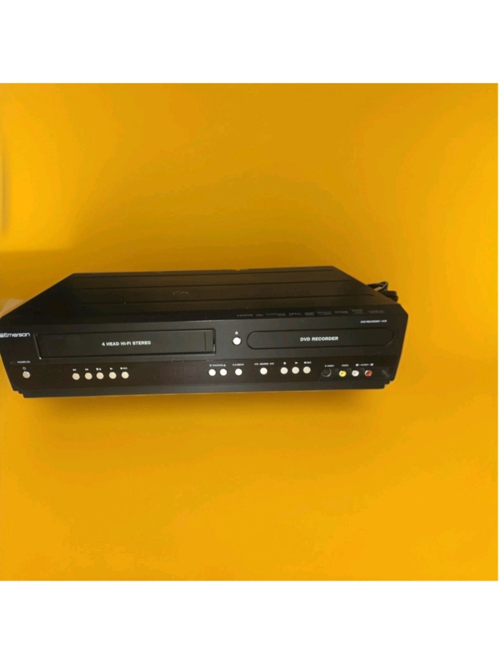 Emerson ZV427EM5 HDMI 1080p DVD VCR Combo - Works Great - No Remote